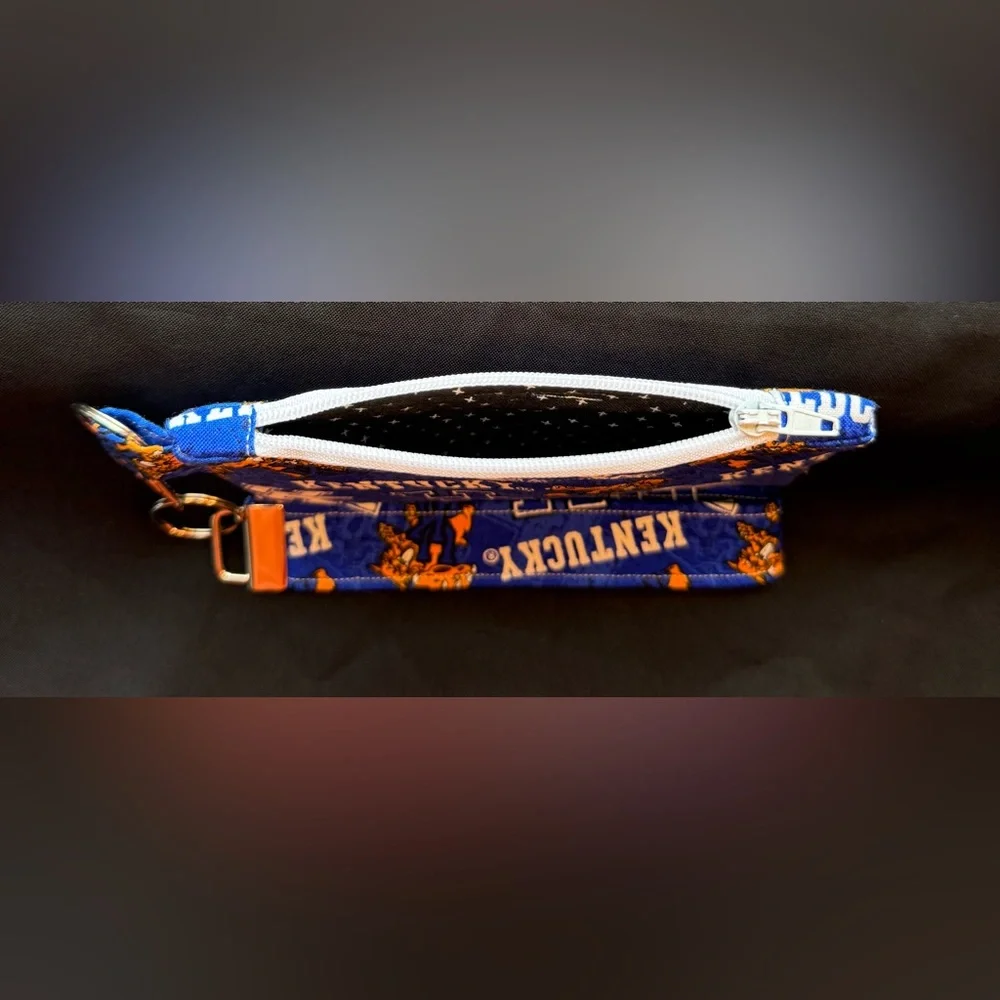 Kentucky Wildcats Blue Wristlet and Keychain Set - Picture 4 of 4